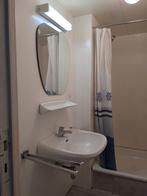 Klassieke wastafel met tablet en kraan, Ophalen, Zo goed als nieuw