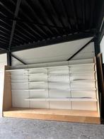 Volledige winkelinrichting aan weggeefprijzen!Alles moet weg, Ophalen