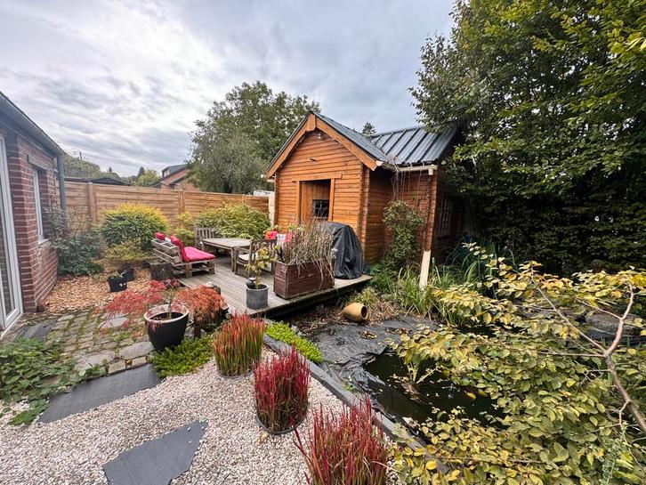 Maison charmante habitable de plain pied, Immo, Huizen en Appartementen te koop, Provincie Henegouwen, 200 tot 500 m², Vrijstaande woning