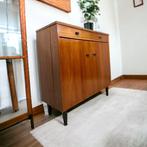 vintage kast / commode / kastje, Kinderen en Baby's, Ophalen of Verzenden, Commode