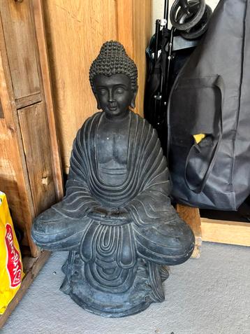 Groot buddha beeld beschikbaar voor biedingen