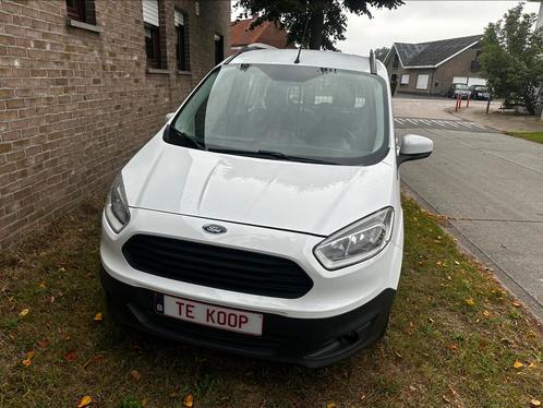 Ford Transit Courier, Auto's, Ford, Particulier, Transit, ABS, Adaptive Cruise Control, Airbags, Airconditioning, Bluetooth, Boordcomputer