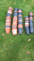 plastic potten plastic bloempotten en plantenpotten, Tuin en Terras, Bloempotten, Ophalen