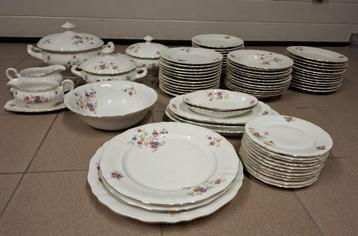 groot servies bloemetjes rozen 73 delen beschikbaar voor biedingen
