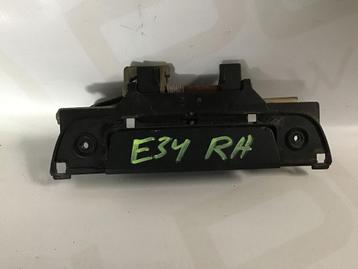 Deurgreep buiten rechtsachter BMW E34 Touring 51211977669 beschikbaar voor biedingen