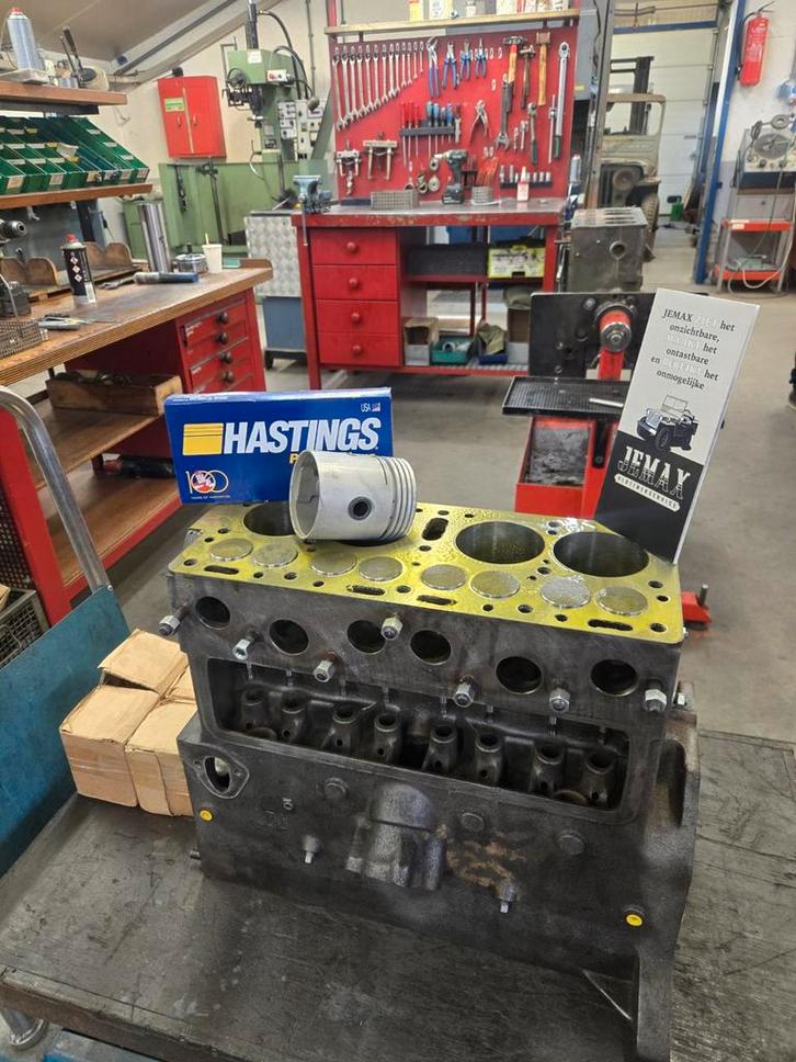 Willys mb motorblok, Collections, Objets militaires | Seconde Guerre mondiale, Enlèvement