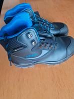 Werkschoenen nieuwe, Enlèvement