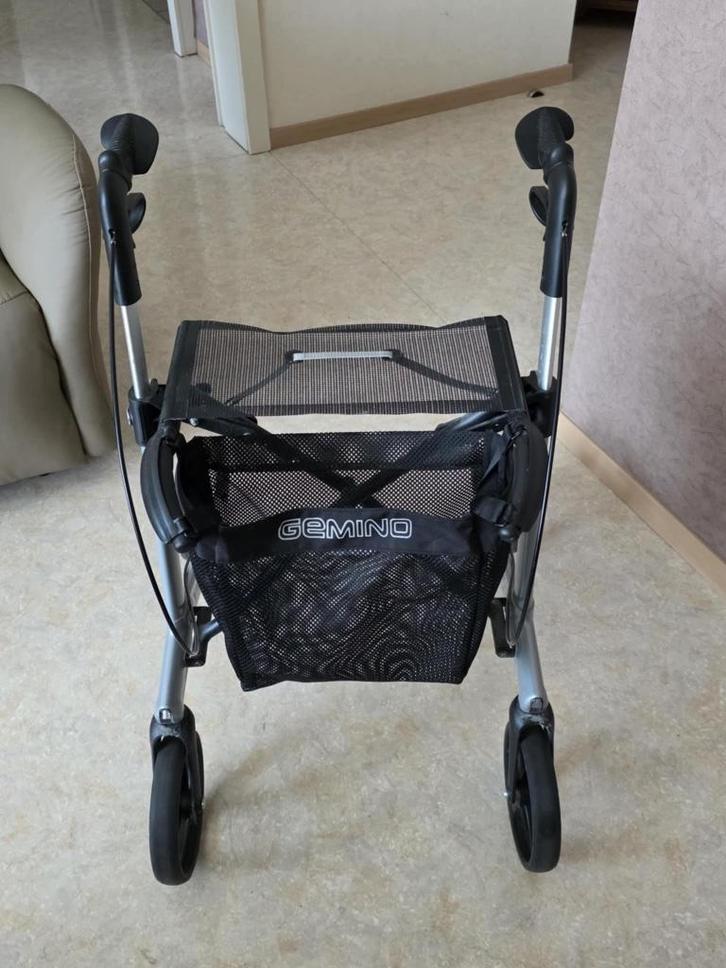 Rollator, Diversen, Rollators, Zo goed als nieuw, Ophalen