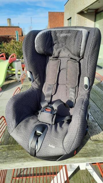 Maxi Cosi Axiss autostoel 9-18kg - draaibaar L/R disponible aux enchères