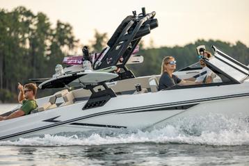 Heyday Wakeboats - by Sengers.....betaalbare passie.... beschikbaar voor biedingen