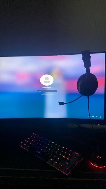 Game pc te koop beschikbaar voor biedingen