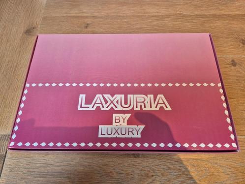 LUXURY / COFFRET de 24 PARFUMS de POCHE 35ml NEUF, Handtassen en Accessoires, Uiterlijk | Parfum, Nieuw, Ophalen of Verzenden
