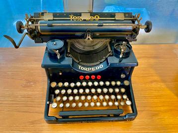 Torpedo typemachine beschikbaar voor biedingen