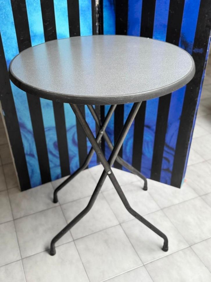 Table d'apéritif haute, Maison & Meubles, Tables | Tables à manger, Enlèvement