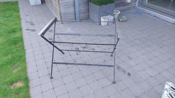 Stalen onderstel voor tuintafeltje 93 x 60 x 75 cm beschikbaar voor biedingen