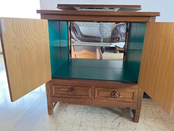 TV kast met draaiplateau, Huis en Inrichting, Kasten |Televisiemeubels, Zo goed als nieuw, Minder dan 100 cm, 50 tot 100 cm, 25 tot 50 cm