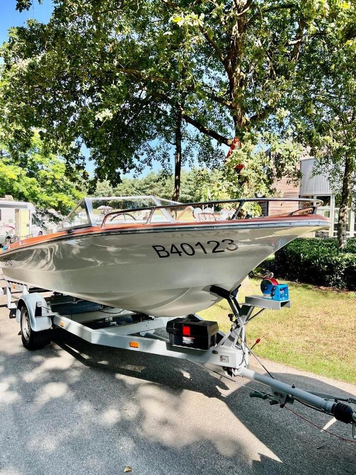 Speedboot inboard Mercruiser 165pk met trailer, Watersport en Boten, Speedboten, Gebruikt, 3 tot 6 meter, Benzine, 120 tot 200 pk