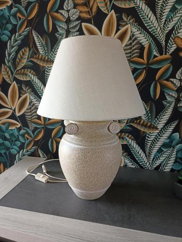 Lampe à poser en céramique beschikbaar voor biedingen