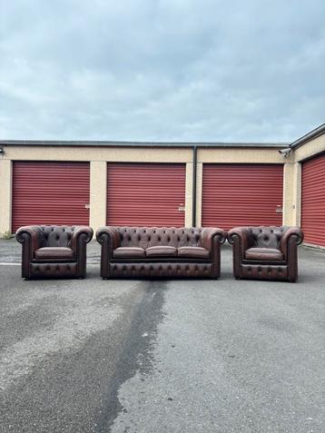 Salon canapé Chesterfield cuir marron 3+1+1 