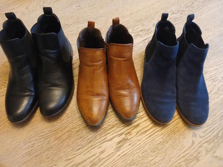 3 paar lage laarsjes- maat 37, Kleding | Dames, Schoenen, Ophalen of Verzenden