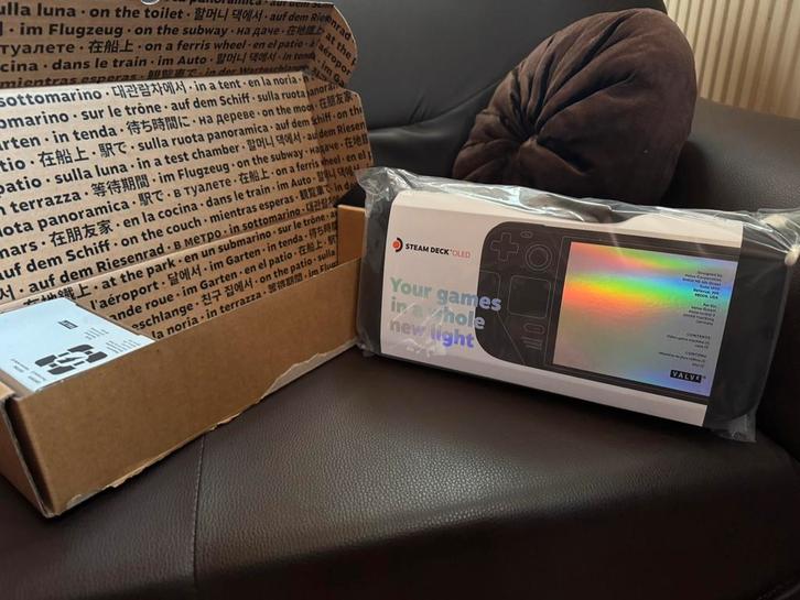 Nieuw en verzegeld - Steam Deck OLED 1TB, Games en Spelcomputers, Spelcomputers | Overige, Nieuw, Ophalen of Verzenden