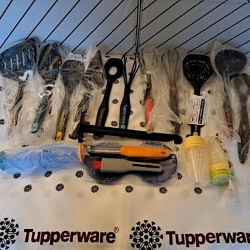 Tupperware keukenhulpjes Nieuw beschikbaar voor biedingen