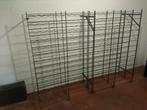 Twee grote metalen wijnrekken, Huis en Inrichting, Woonaccessoires | Wijnrekken, Ophalen, Gebruikt