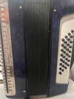 Accordeon, Muziek en Instrumenten, Accordeons, Ophalen, Gebruikt, Met riemen, 32-bas