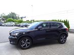 Volvo XC40 1.5T3 R-Design VIRTUAL,LED,CARPLAY,NAVI,EL.KOFFER, USB, Gebruikt, 1574 kg, Zwart
