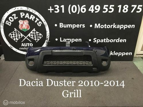 Dacia Duster voorbumper met grill 2010-2018 origineel, Auto-onderdelen, Carrosserie, Bumper, Voor, Gebruikt, Ophalen of Verzenden