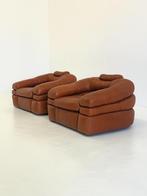 Straccio Fauteuils De Pas, D’Urbino en Lomazzi voor Zanotta, Huis en Inrichting, Ophalen, 100 tot 125 cm, Design, Leer