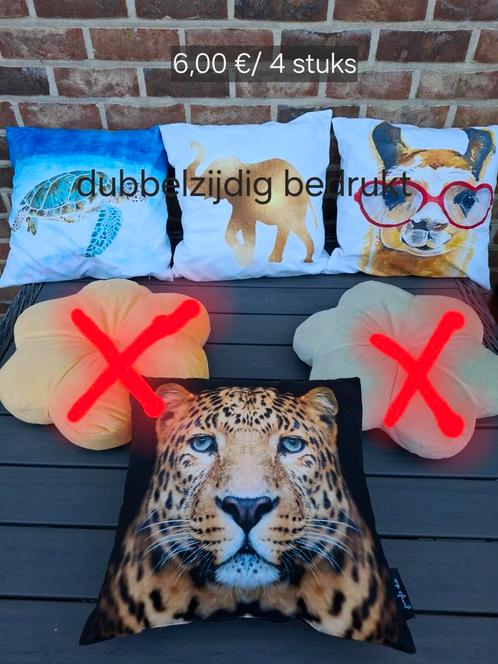 4 Sierkussens met dierenprint, Kinderen en Baby's, Kinderkamer | Inrichting en Decoratie, Zo goed als nieuw, Ophalen