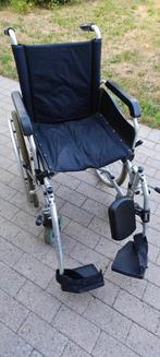 Opvouwbare rolstoel met voetsteunen, Diversen, Ophalen, Inklapbaar, Gebruikt, Duwrolstoel