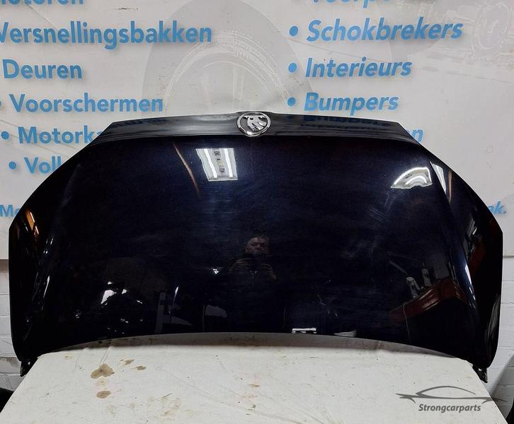 Motorkap Skoda Citigo in goede staat kleurcode LC9X bj 2013, Autos : Pièces & Accessoires, Carrosserie & Tôlerie, Capot moteur