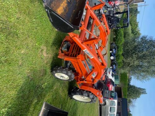 kubota l1-225 met voorlader en servo !!, Zakelijke goederen, Landbouw | Werktuigen, Akkerbouw, Grondbewerking, Ophalen