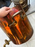 Mooie koperen antieke waterboiler, Ophalen