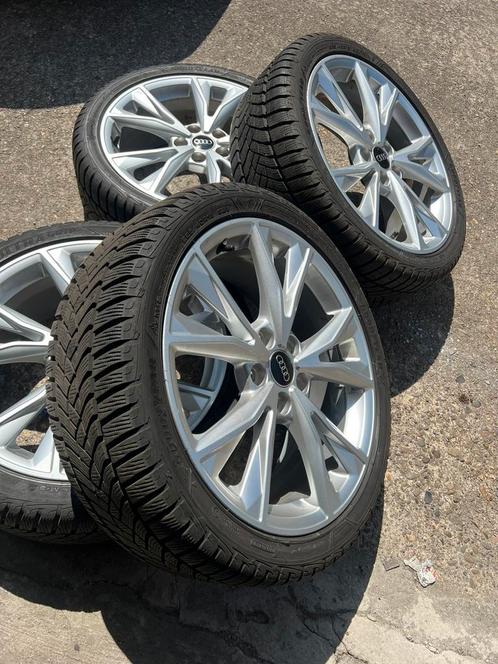 Audi A3 S line Velgen in nieuwe staat 18 inch, Auto-onderdelen, Banden en Velgen, Banden en Velgen, 18 inch, 225 mm, Personenwagen
