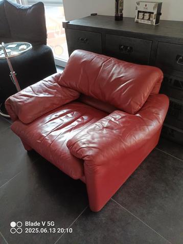 Cassina Maralunga  beschikbaar voor biedingen