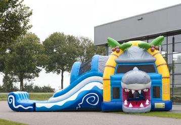 Springkasteel haai xxl beschikbaar voor biedingen