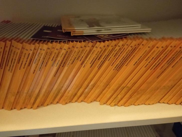 Detailboekje en paspoort  van Kuifje New (lijst), Verzamelen, Beelden en Beeldjes, Zo goed als nieuw, Fantasy, Verzenden