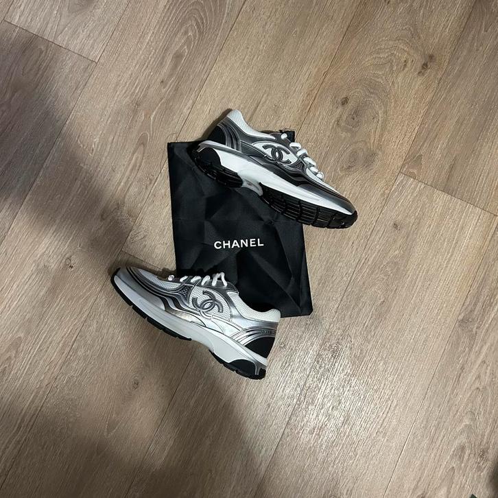 Chanel Runners (zonder doos), Kleding | Heren, Overige Herenkleding, Nieuw, Verzenden