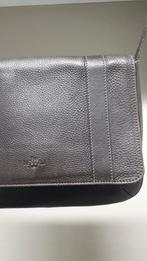 Yves Renard tas Unisex., Enlèvement