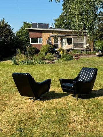 Ensemble de chaises longues vintage en skaï noir, Enlèvement