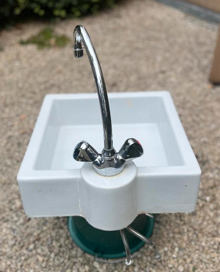 Spoelbak en zijn kraan met één gat, Huis en Inrichting, Keuken | Keukenelementen, Gebruikt, Minder dan 100 cm, Minder dan 50 cm