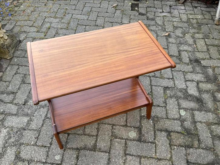 Louis van Teeffelen bijzettafel, Huis en Inrichting, Tafels | Bijzettafels, Zo goed als nieuw, Ophalen
