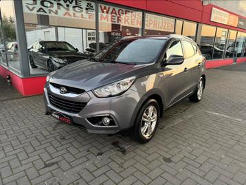 Hyundai IX35 1.7Crdi •Airco• •Cruise• [ KEURING + CARPASS ] disponible aux enchères