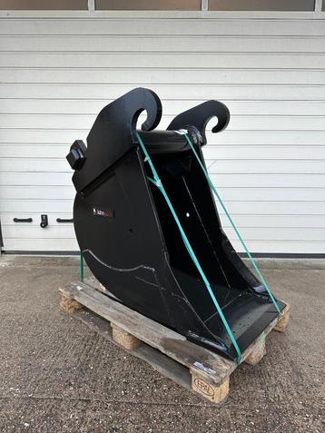 *Godet rétro 600mm / cw30 / 13-18.5T beschikbaar voor biedingen