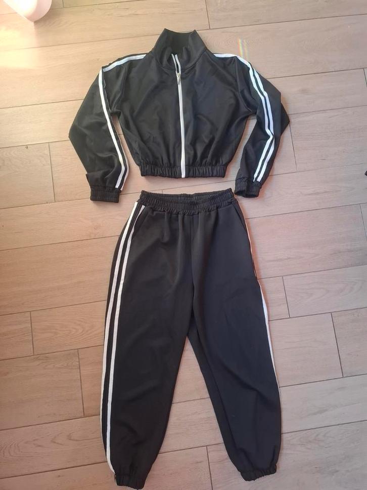 Training zwart met witte strepen S, Kleding | Dames, Homewear, Zo goed als nieuw, Maat 36 (S), Zwart, Ophalen of Verzenden