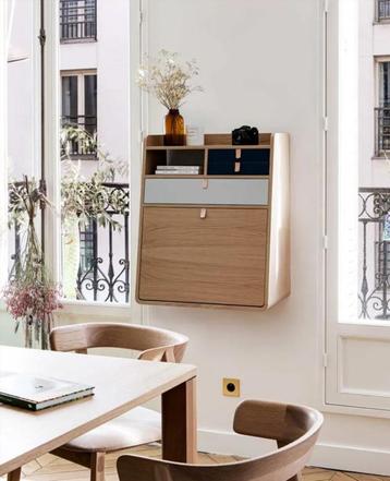 Gaston wandsecretaire  beschikbaar voor biedingen