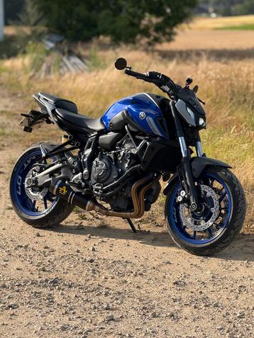 YAMAHA MT07 - DEC 2021 - 11.617km, Permis Moto A, Particulier, Naked bike, 669 cm³